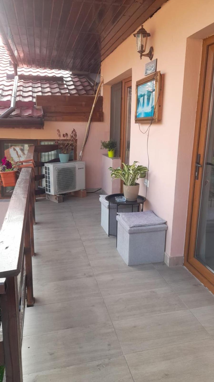 Отель Casa Elena Ешелница Экстерьер фото